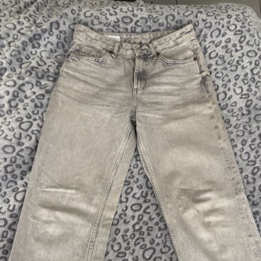 Grey Jeans