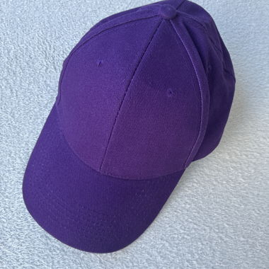 Lila Cap