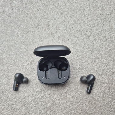 JBL Headphones Live Pro2