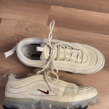 Nike WMNS AIR VAPORMAX 97 "metallic cashmere"
