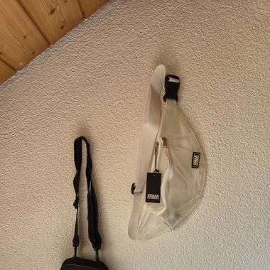 2 Bauchtaschen 