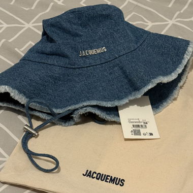 JACQUEMUS HAT
