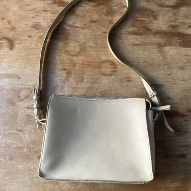 Sandqvist Beige Umhaengetasche