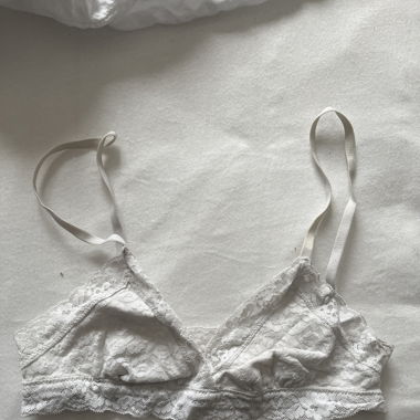 Brassière blanche