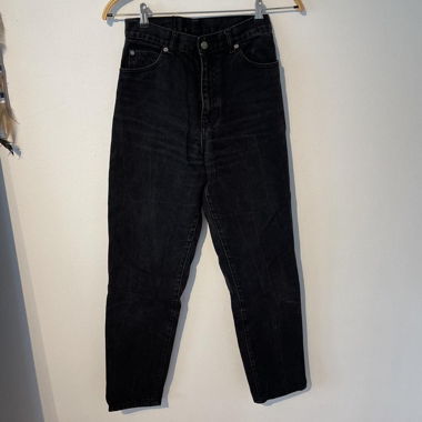 Black Dr. Denim Mom Jeans