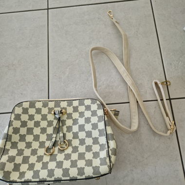 Borsa da donna con tracolla