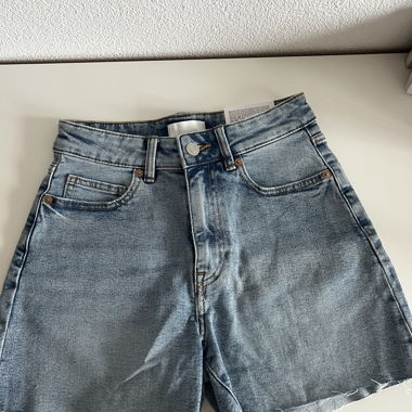 High-Waist-Jeans-Shorts
