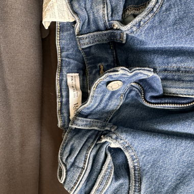 Jeans ZARA per bambini con tasche e fiocchi