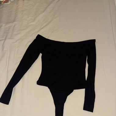 Body nero off-shoulder di Missguided