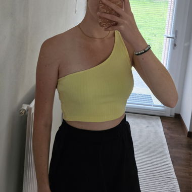 Yellow top S