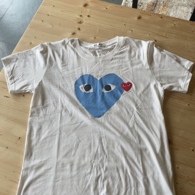 comme de garçons play shirt