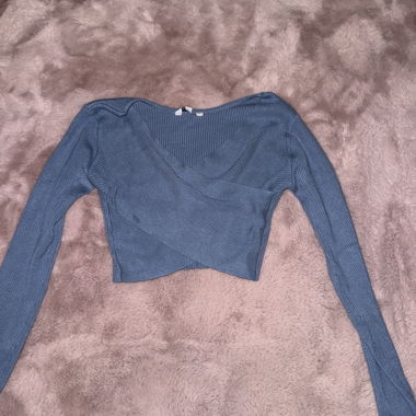 Ribbed Cropped Long-Sleeve Top