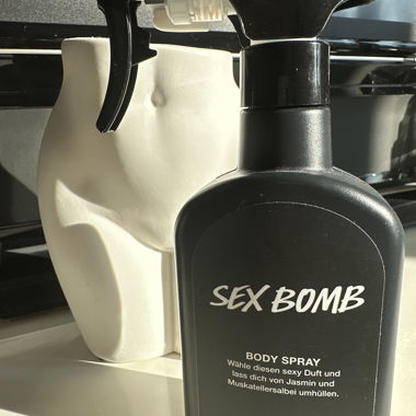LUSH Body Spray