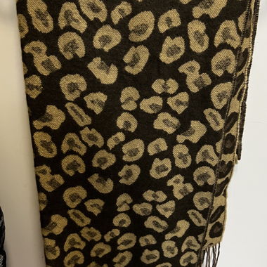 Neck scarf