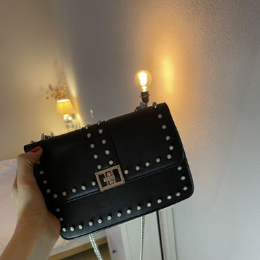 Schwarze Handtasche (2 Längen)