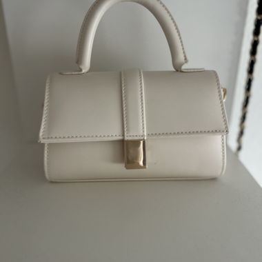 Beige bag