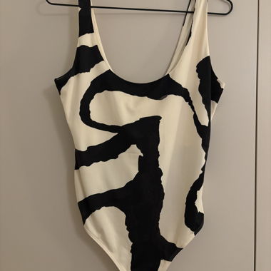 H&M Body mit Muster