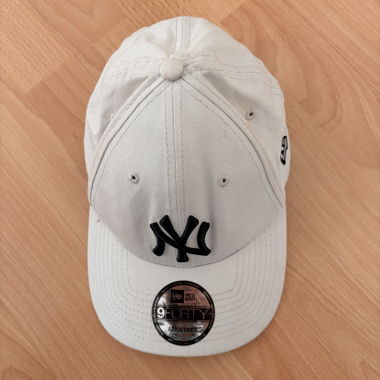 Casquette NY New Era beige