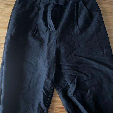 Black linen trousers