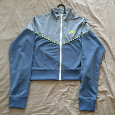 Veste de sport Nike à fermeture éclair
