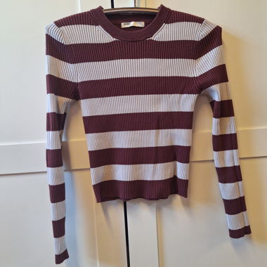 Gestreifter Pull&Bear Rippsweater, Grösse L