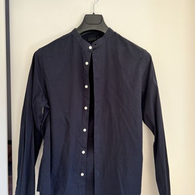 Chemise courte bleu foncé