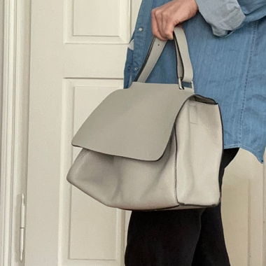 Lederhandtasche hellgrau