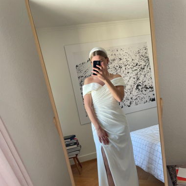 Brautkleid off-shoulder