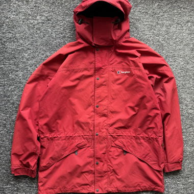 Berghaus y2k-Rot Gore-Tex Jacke XL