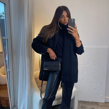 Schwarze Tasche