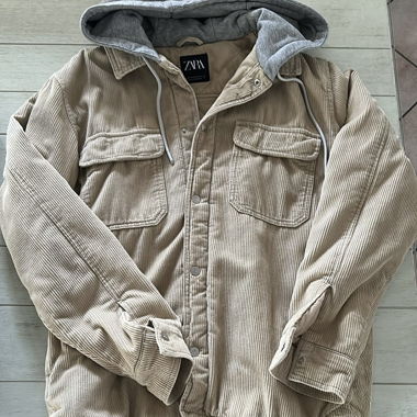 Zara-Jacke