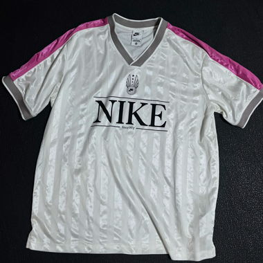 nike oversized vintage tee