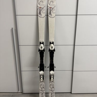 Stöckli Sinox Motion Skis