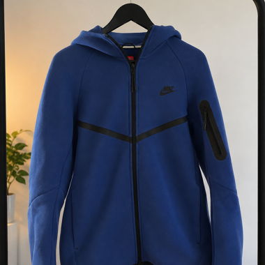 Nike Tech Blau