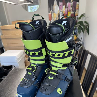 Scott Cosmos pro taille 37,5 ski randonnée 