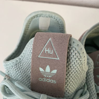 Adidas Pharrell Williams Hu Schuhe