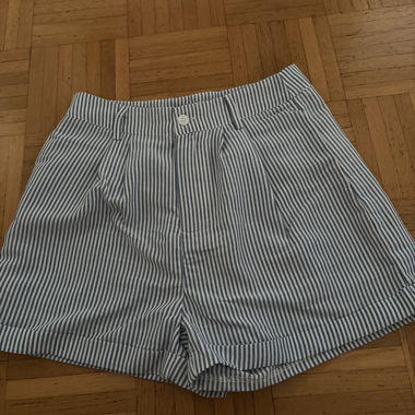 Shorts à rayures