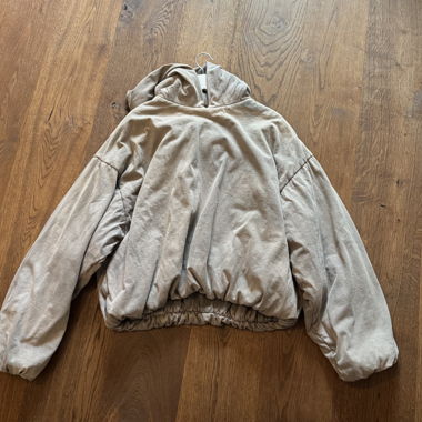 Yzy szn 9 sample felpa puffata
