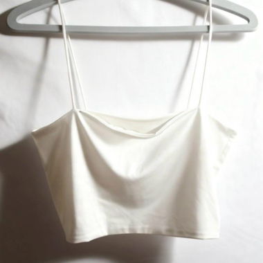 Weisses Satin-Crop-Top
