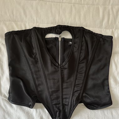 Heart cut out Corset