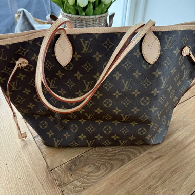 Louis Vuitton Neverfull MM