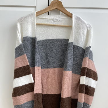 Strickjacke