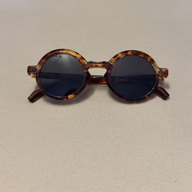 Runde Sonnenbrille