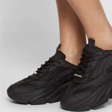Black Sneakers