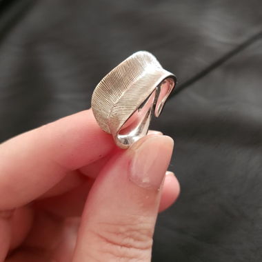 XENOX 925 Sterling Silber Ring mit Blattstruktur