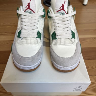 Baskets Air Jordan 4 Retro