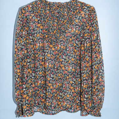 Blusa a maniche lunghe floreale