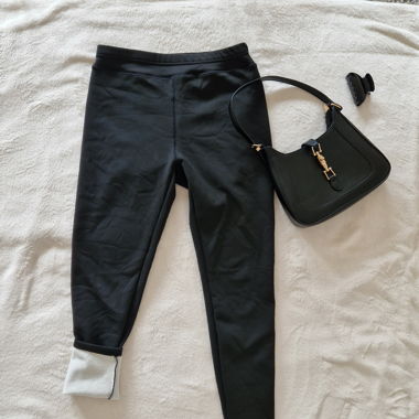 Leggings neri, foderati caldi