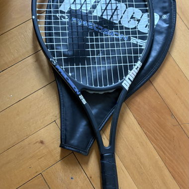 Racchetta da tennis e custodia