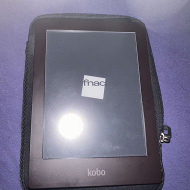 liseuse KoBo fnac (avec chargeur) 3235Mo
